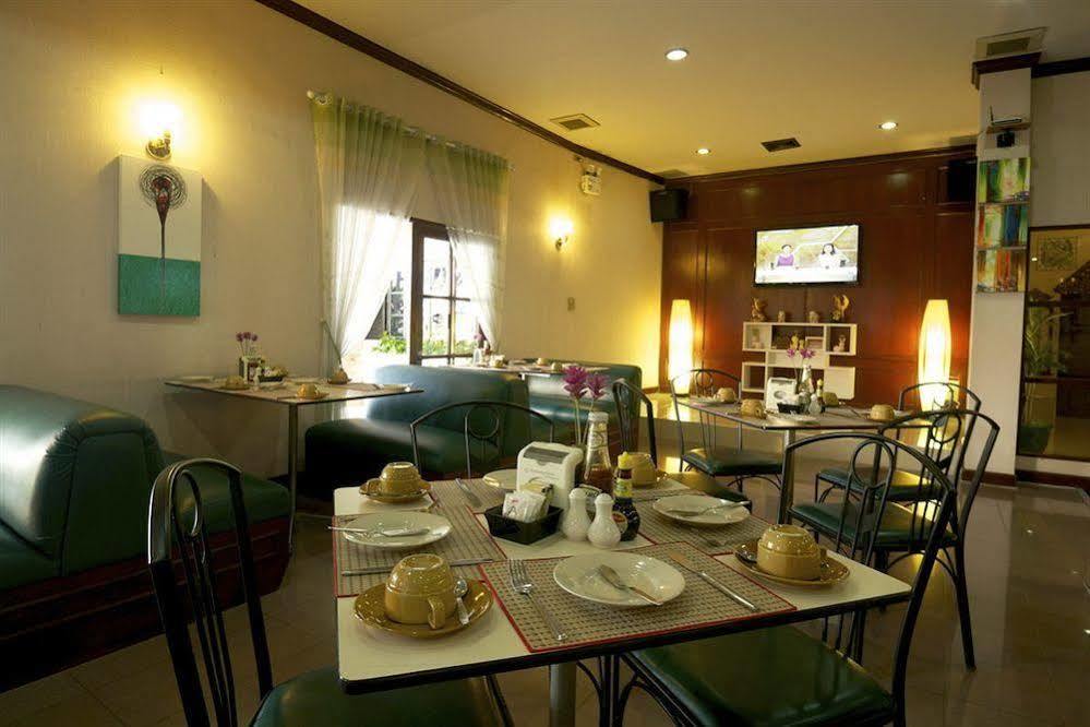 โรงแรม โรงแรมวิสต้าเชียงใหม่ - Sha 3*